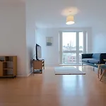 Two Bedroom Flat With Parking In Deanery Road
