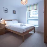 Two Bedroom Flat With Parking In Deanery Road